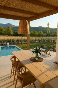 Aristotelia Gi Domes - Luxury Private Pool Retreats