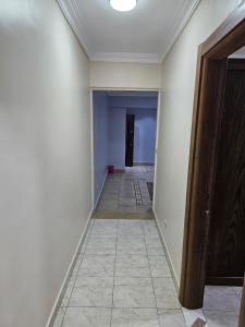 شقه في الدقي شارع مصدق الرئيسي