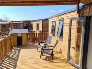 Campings Camping 4 etoiles - Piscine - eed0fi : photos des chambres