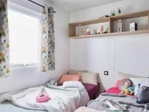Campings Camping 4 etoiles - Piscine - eed0fi : photos des chambres