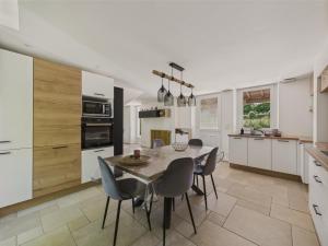 Grand jardin et terrasse - maison pour 7