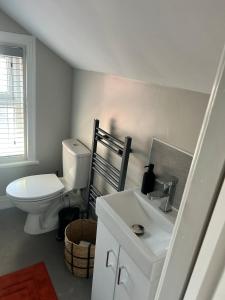 Sunny St Annes Apartment