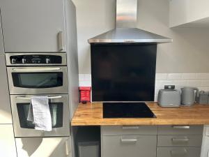 Sunny St Annes Apartment