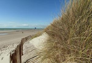 Campings Mobil 6 Places direct sur la plage : photos des chambres