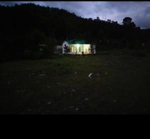 Corbett hill center river home stay