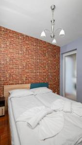 Central Cozy 1BD Compact Chic Living by Flat Mаnager