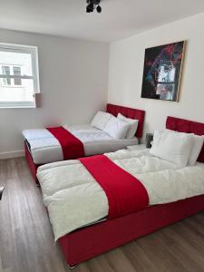 Urban And Trendy Stratford Property Sleeps 8 Free Parking Wifi