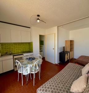 Studio secteur au calme proche plage 4MAR33E2