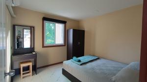 Fern lovely home with big garden