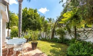 3 bedroom house in Douglasdale