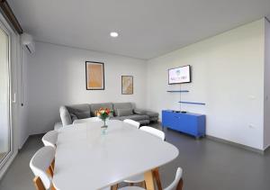 Gjiri i Lalzit - San Pietro - Letas Apartments with Garden