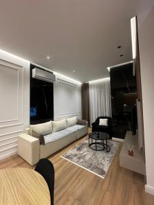 Bexhisteni lux rent