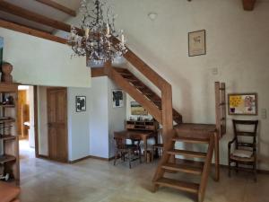 Appartements La Maison perchee - Mas de Rousseau : photos des chambres