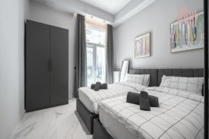 Gradioso, Nilie Hospitality MGMT