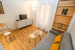 Yellow flower heart of Grasse