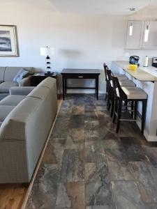 New 2 BR Unit in Prime Location (103)