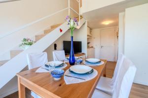 Porto Rotondo CENTRO, Elegante Loft con Piscina