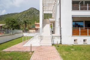 Lovely Tiresia Apartment