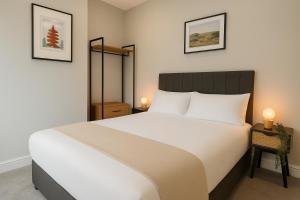 4 Bedroom Spacious House in Cardiff