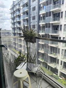 LDN II Palm Tree Villa NAIA 3