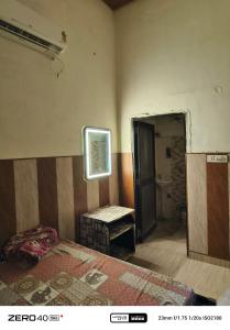 SIDHU GUEST HOUES 5 minute walking distance golden Temple