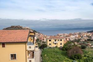 Appartamento su due piani con vista mare img8