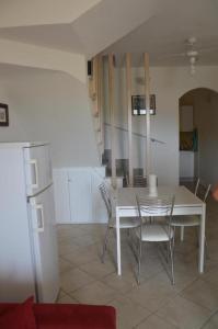 Appartamento su due piani con vista mare img40