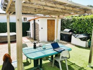 Chalets Chalet - Mer - Nature - village medieval : photos des chambres