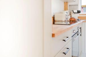 Finest Retreats -No 8 Meadow Retreat