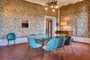 Palestro Apartment by Mamo Florence