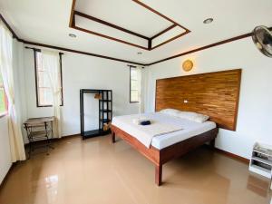 Blue Serenity House in Srithanu