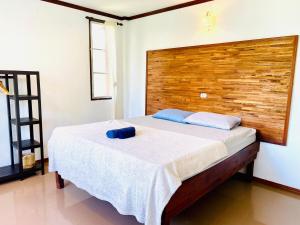 Blue Serenity House in Srithanu