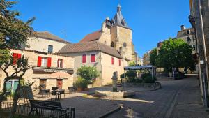 Appartements Le Chic en Ville Centre historique, climatise, wifi, Parking sous-sol inclus : photos des chambres