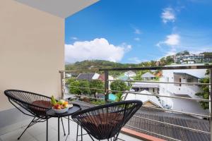 Seafood Lovers Chill Spot, Fun & Relax Stay at Condo 311, near Famous Rawai Market