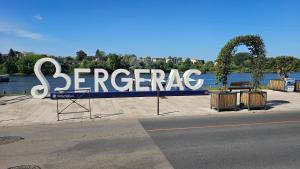 Appartements Le Chic en Ville Centre historique, climatise, wifi, Parking sous-sol inclus : photos des chambres