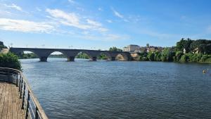 Appartements Le Chic en Ville Centre historique, climatise, wifi, Parking sous-sol inclus : photos des chambres