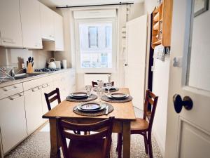 Appartements Le JaKadi, Townhouse, Rennes city center : photos des chambres