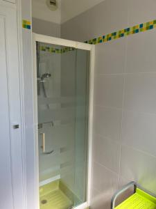 Maison avec grand jardin - House with large garden