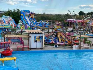 Campings Mobil home pour 6, pres de la mer, dans un camping 4 etoiles a 20min de Montpellier. : photos des chambres