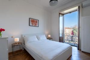 Duomo-Linate Airport - Two Bedrooms & Terrace View
