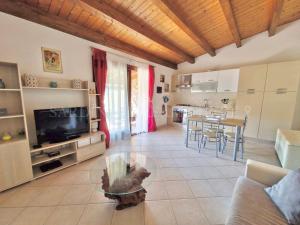 Villetta Flora con piscina img7