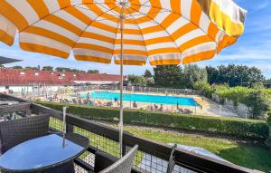 Awesome Apartment In Bredene