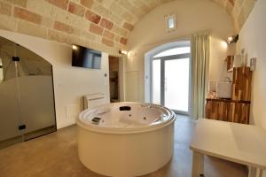 Bianca Suite & Room - Housea