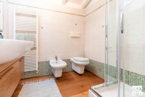 SCRIGNO SUL LAGO by Design Studio