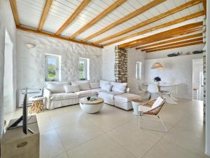 ARIADNI Lux villa with 180 panoramic sea view