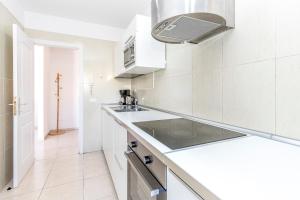 Seaside Escape, Pool & Terrace in Puertito Güímar