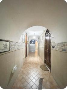 B&B luxury house gold