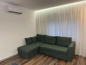 Azurè 2-Apartments Stay