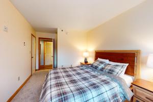 Mountain Green - 2E3