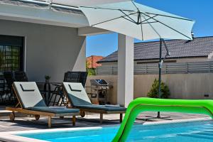 Holiday house Sara with heated pool